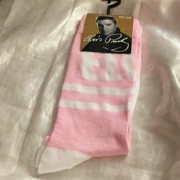 Elvis Presley Accessories - 🎼NWT Elvis Presley Fun To Wear Unisex Socks Make Perfect Gift 🎼